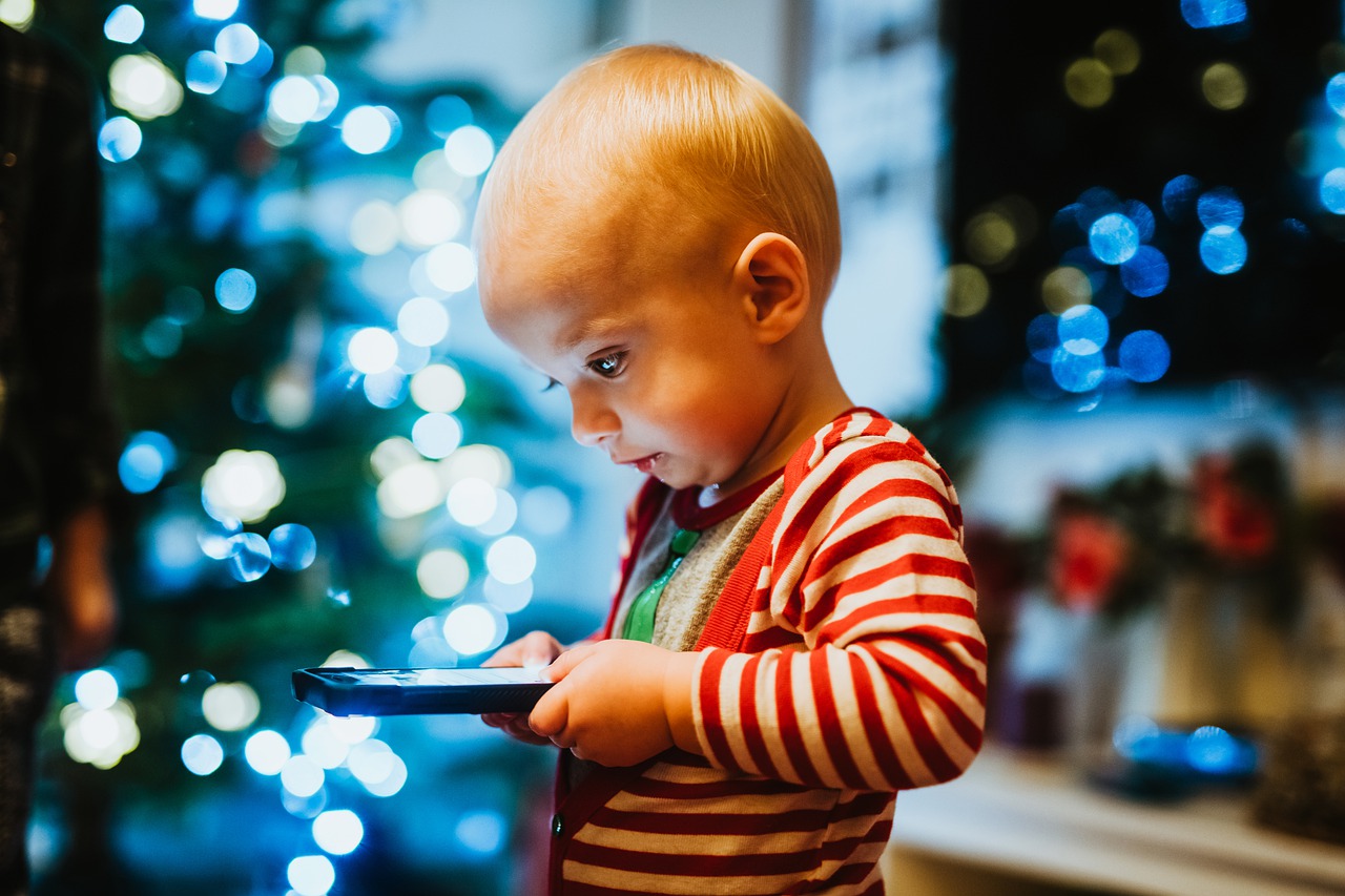 10 Free Android Apps to Monitor Your Kids’ Smartphones